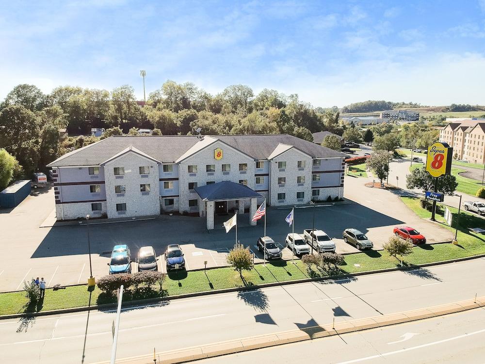 Hotel Super 8 By Wyndham Uniontown Pa Esterno foto